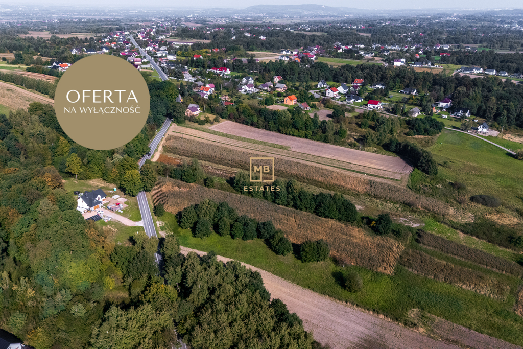 Ładnie położona działka rolna z dostępem do mediów