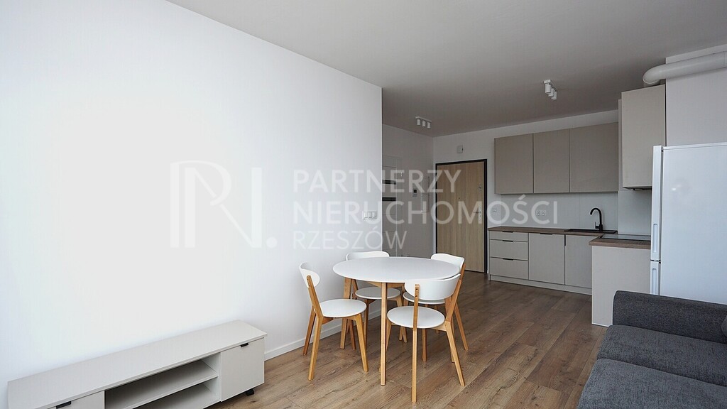 2 Mieszkania 2 Pokojowe z Widokiem na Żwirownię