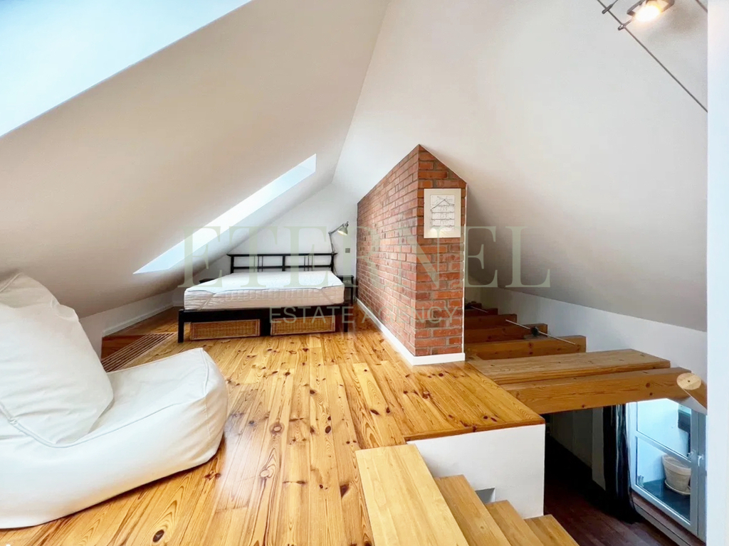 Unikalny dwupoziomowy apartament 76m2 z parkingiem