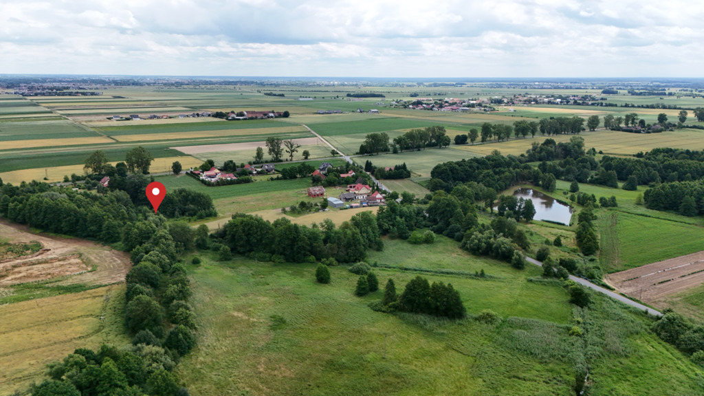 Dobra gm. Dobroszyce. Działka budowlana z lasem