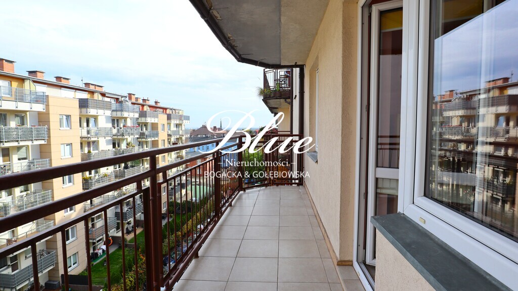 Duże trzypokojowe na os. zamkniętym - Pomorzany