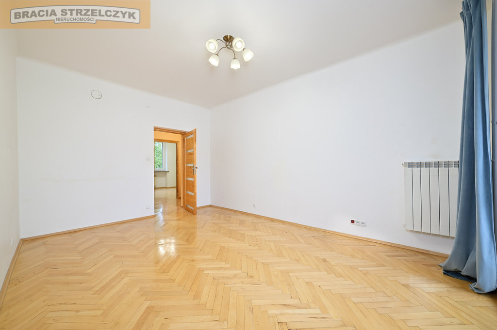 Bielany - na sprzedaż - mieszkanie, balkon, garaż