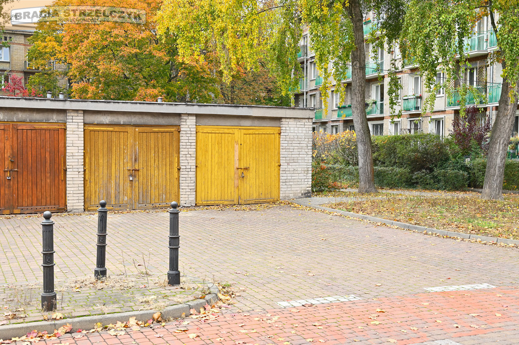 Bielany - na sprzedaż - mieszkanie, balkon, garaż