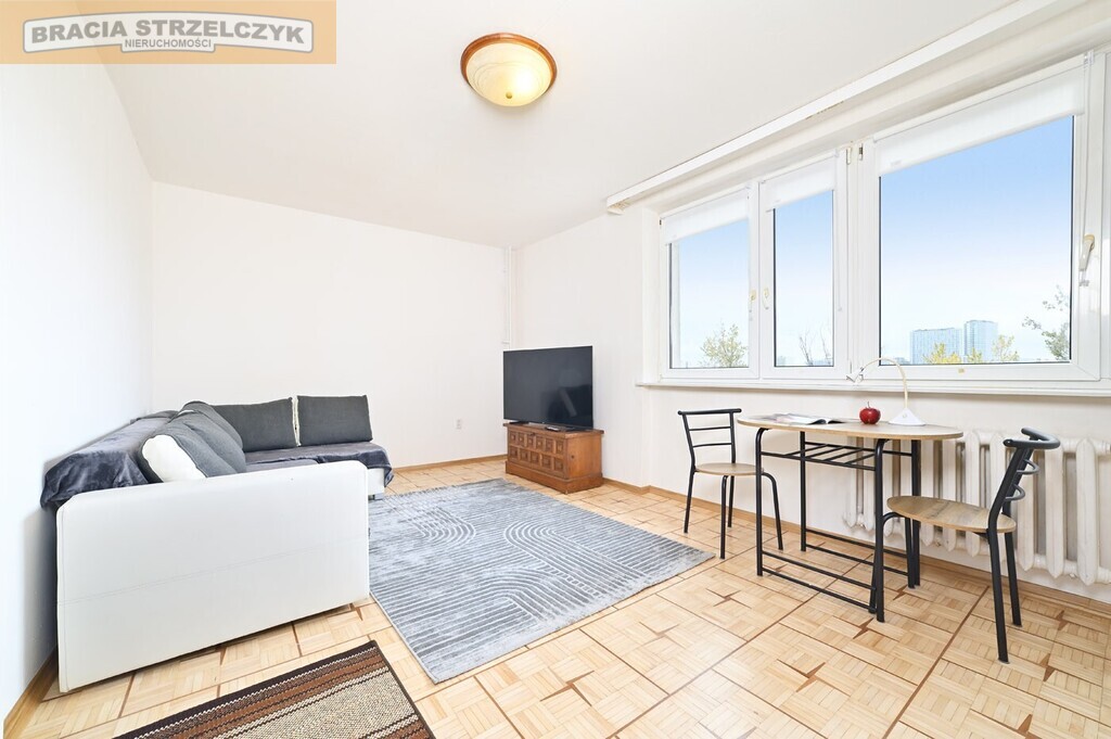 Kawalerka przy metro Płocka