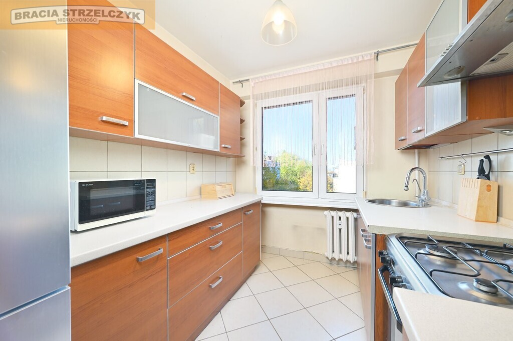 Piaseczno. 4 pokoje. Loggia. Winda. 3 piętro