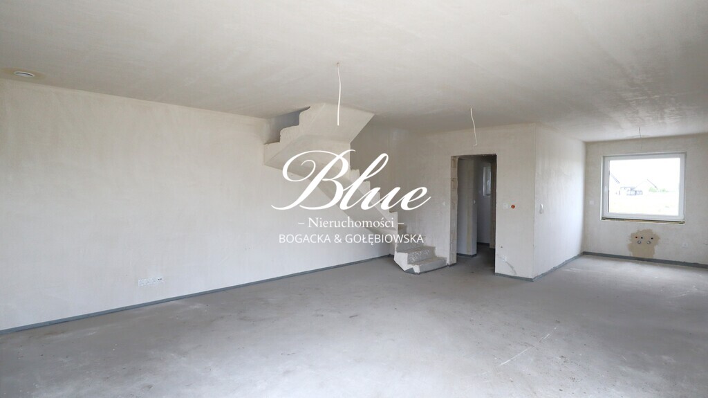 Energooszczędny dom - bliźniak z dużym ogrodem