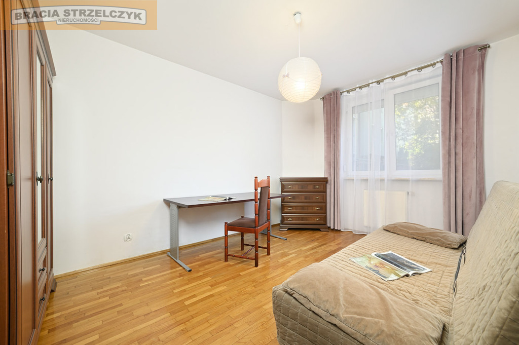 wynajmę 3 pokoj z kuchnią Kobielska, Praga