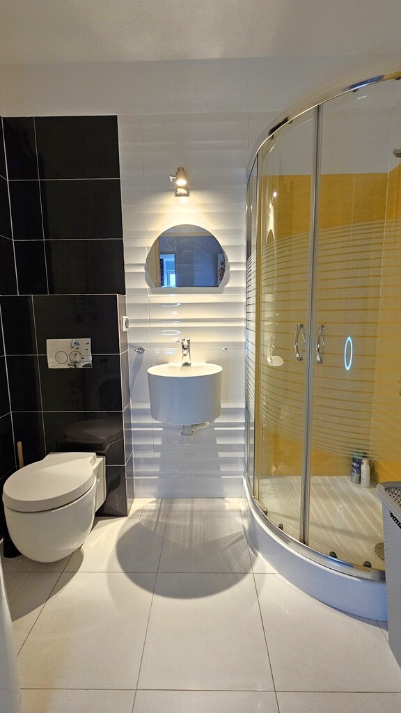 Świetna lokalizacja / 3 pokoje / dobra inwestycja