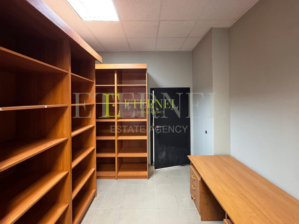 Lokal użytkowy w pasażu handlowym - Rusznikarska