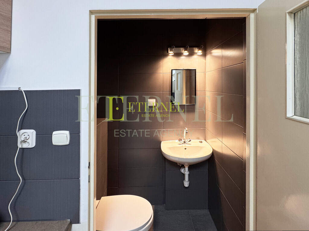 Lokal użytkowy w pasażu handlowym - Rusznikarska