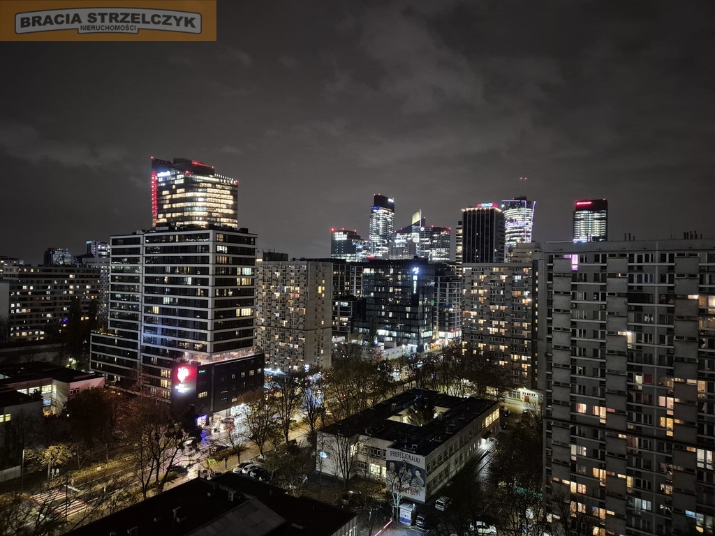 Dwupokojowe mieszkanie przy Metro Rondo ONZ