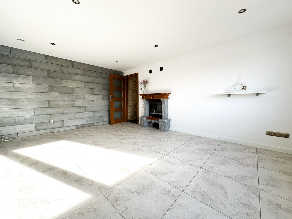 Wyremontowane 2 pokoje – czekają na aranżację