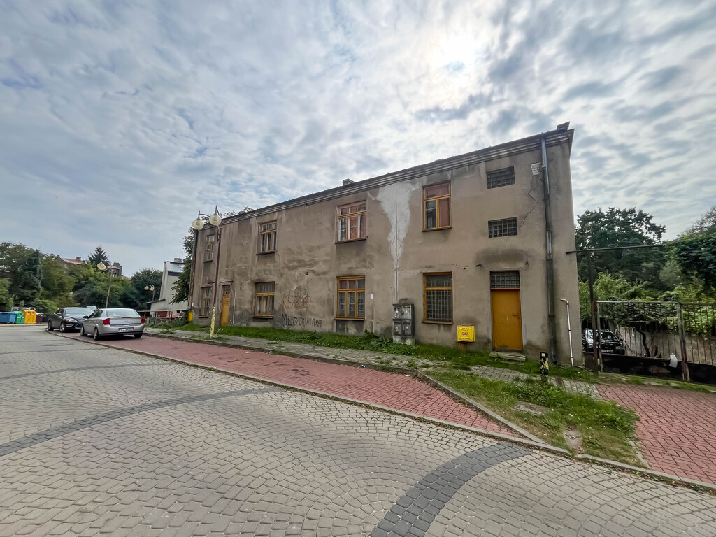 Dom 211m2 - działka 870m2 - ul. Młyńska