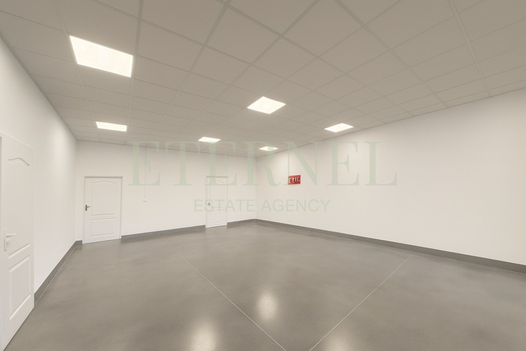 Inwestycyjny lokal handlowy 630m w centrum osiedla