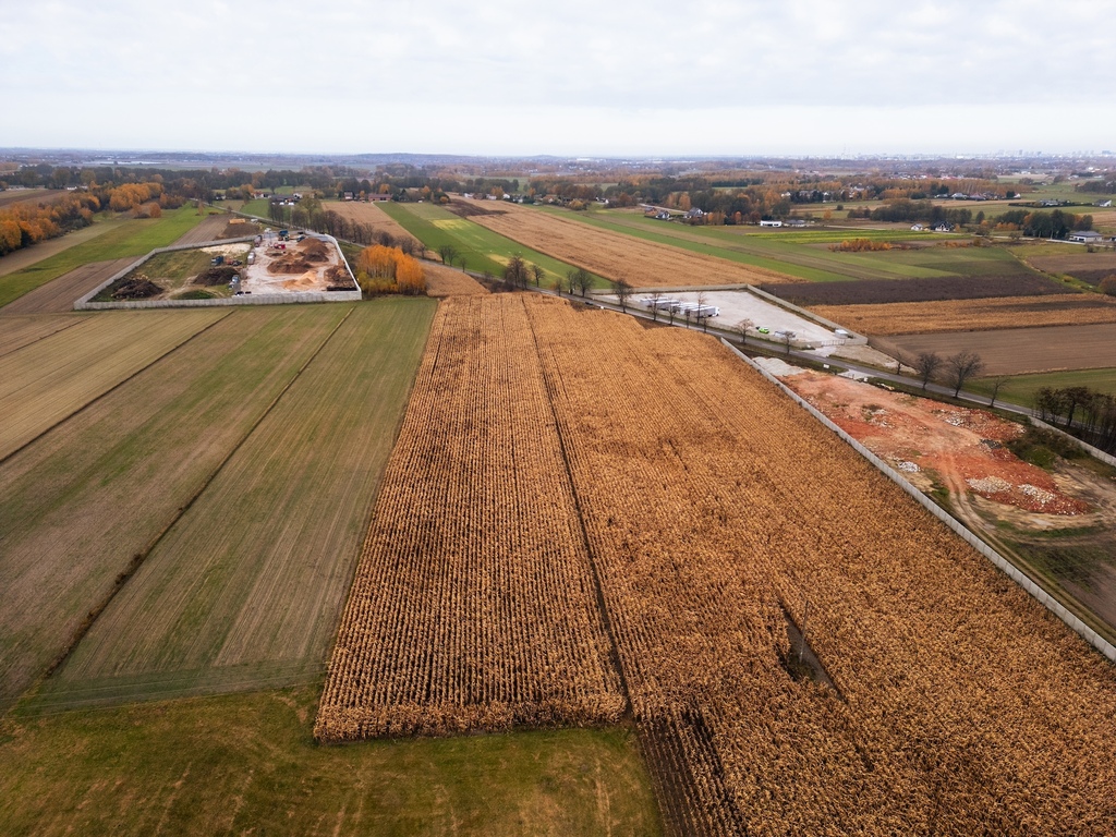 2,43 ha inwestycyjne z MPZP, 2 km do A1, gm. Rzgów