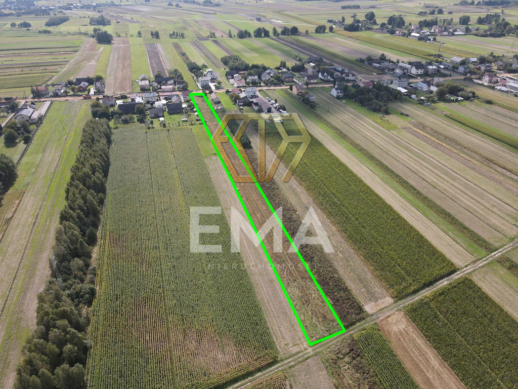 Stary Koniecpol – działka przy głównej ulicy!