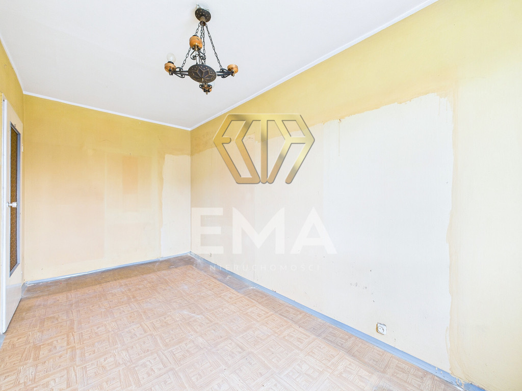 Sprzedaż/3 pokoje/balkon/do remontu/Żarecka