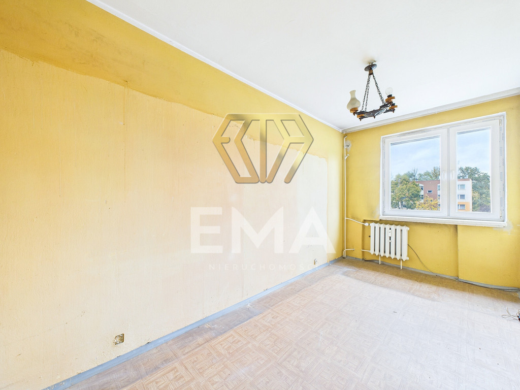 Sprzedaż/3 pokoje/balkon/do remontu/Żarecka