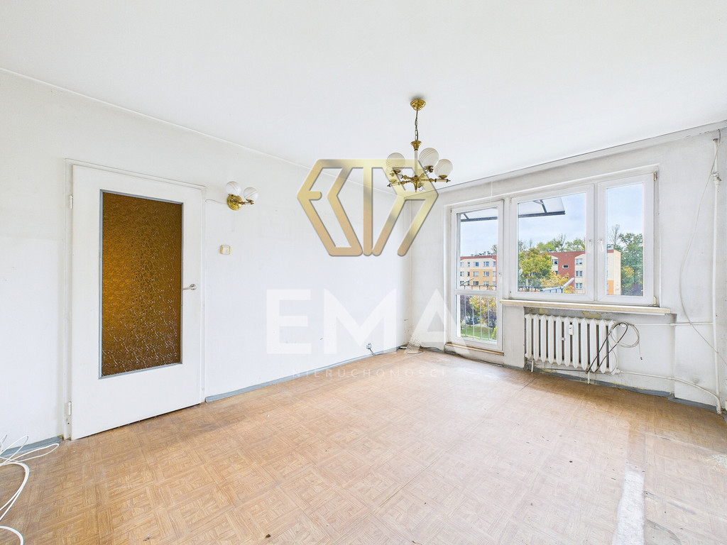 Sprzedaż/3 pokoje/balkon/do remontu/Żarecka