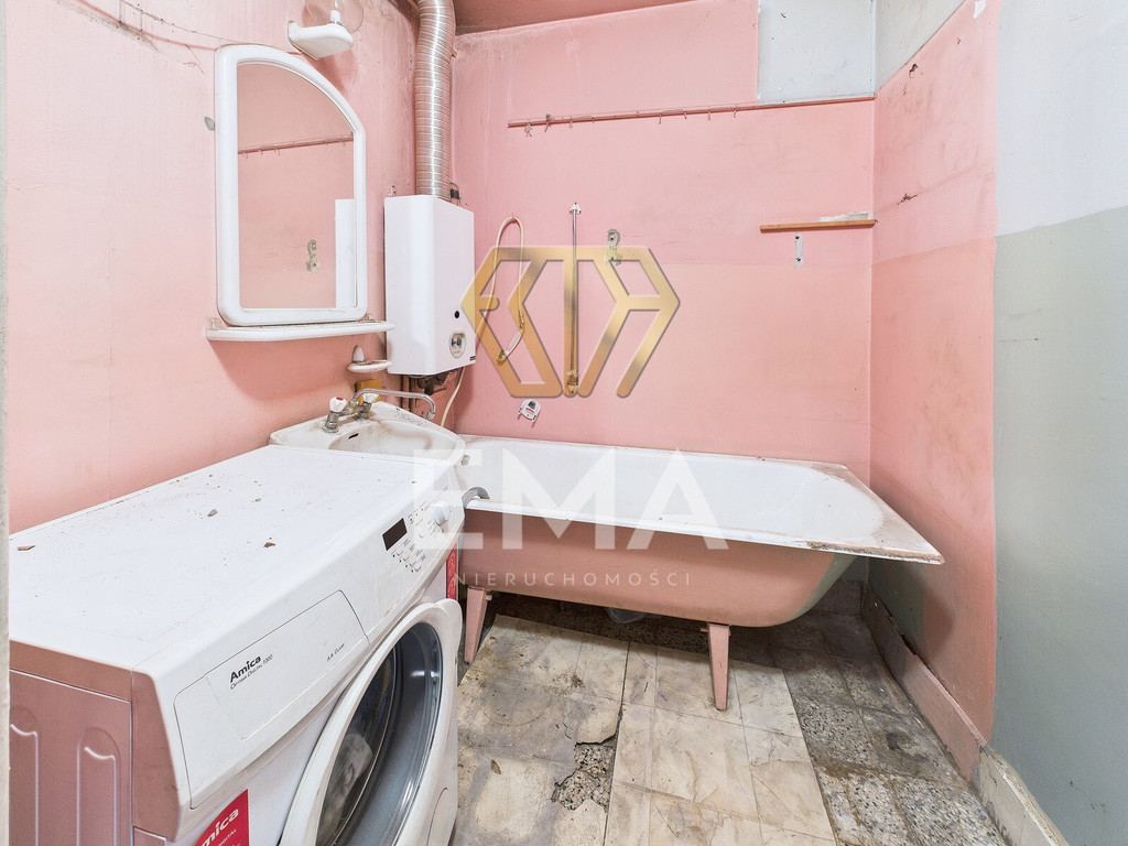 Sprzedaż/3 pokoje/balkon/do remontu/Żarecka