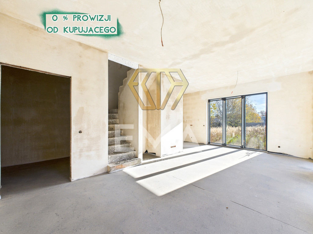 Dom w stanie deweloperskim na sprzedaż