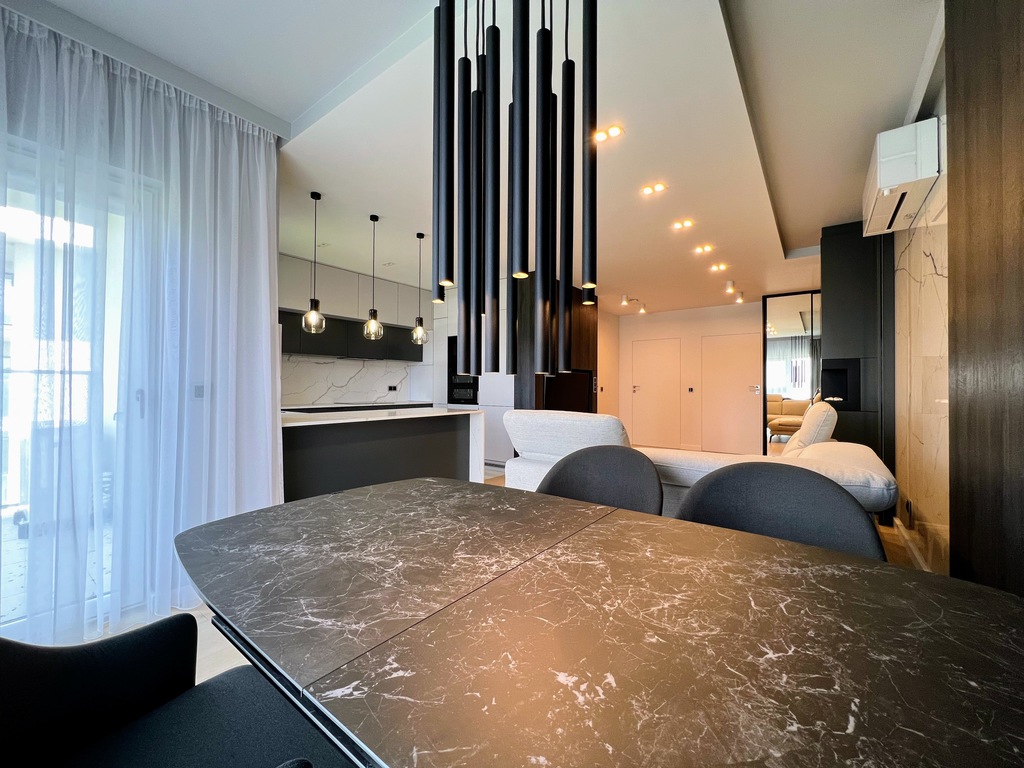 Nowoczesny, luksusowy apartament Capital Towers