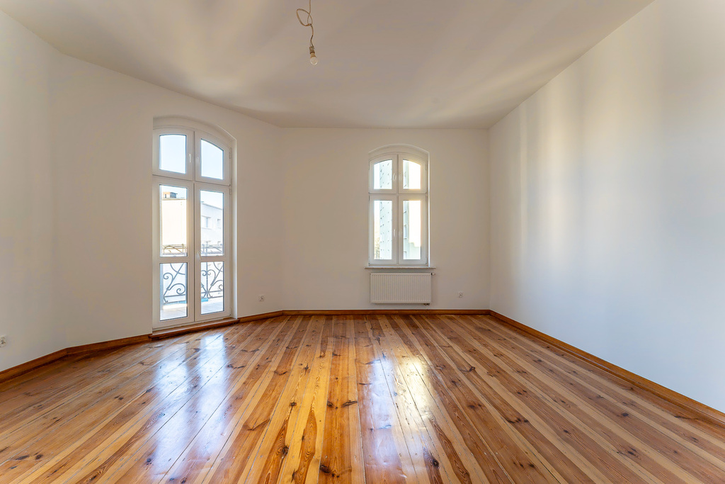 90 m², 3 pokoje w kamienicy - stan deweloperski