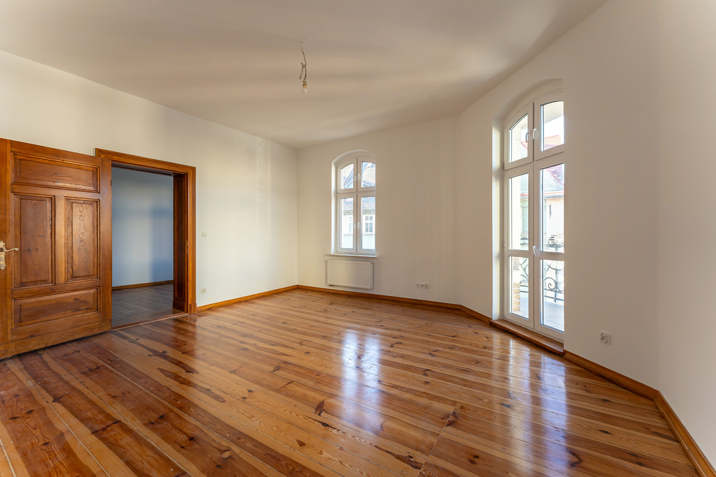 90 m², 3 pokoje w kamienicy - stan deweloperski