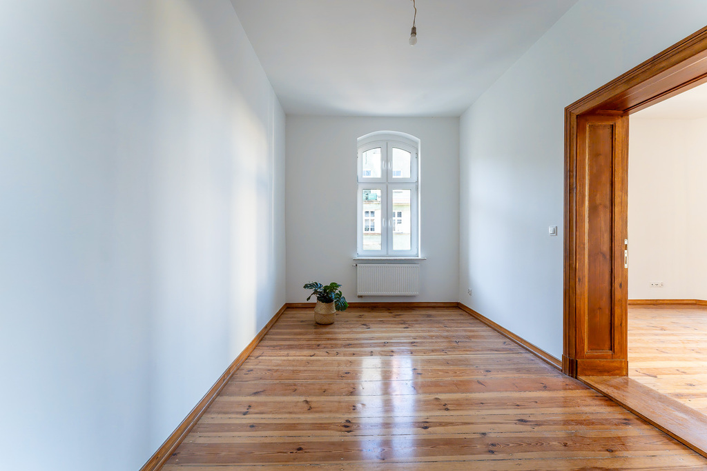 90 m², 3 pokoje w kamienicy - stan deweloperski