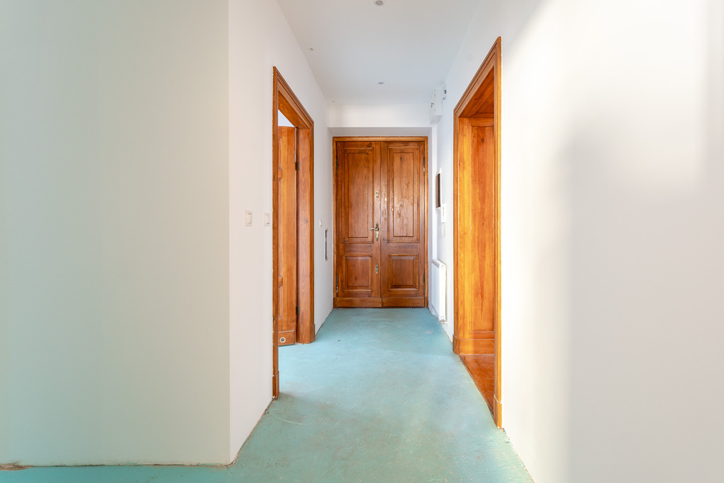90 m², 3 pokoje w kamienicy - stan deweloperski
