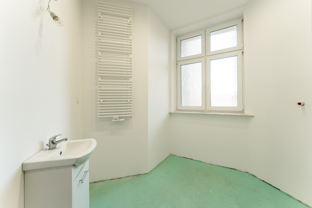 90 m², 3 pokoje w kamienicy - stan deweloperski