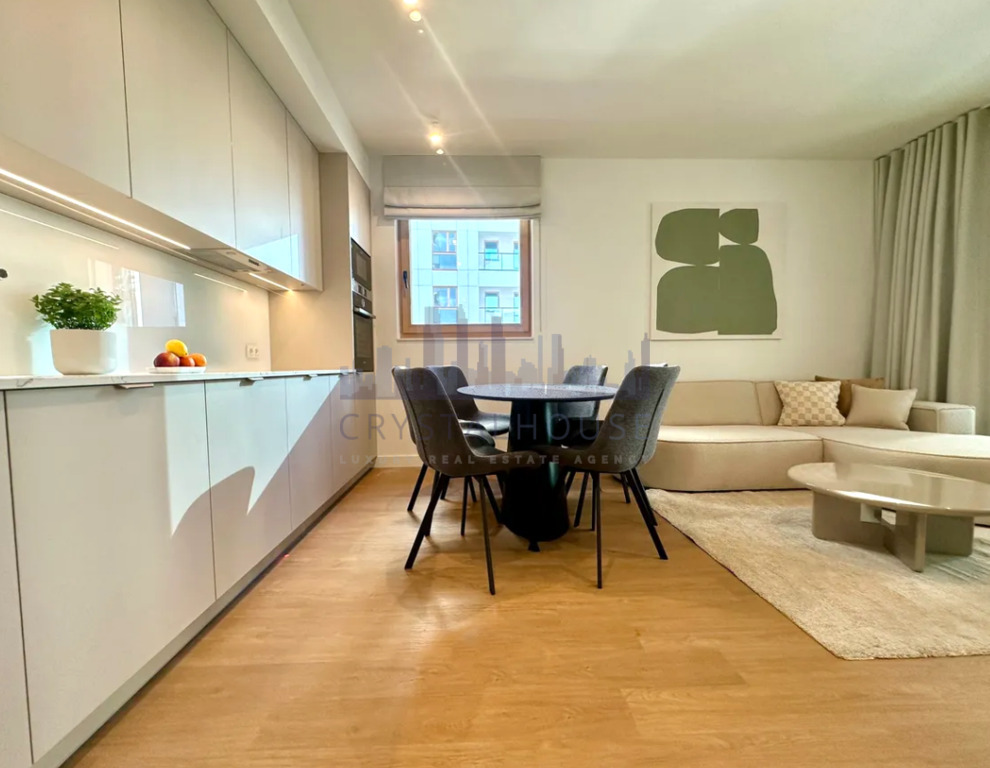 Apartament w Towarowa Square