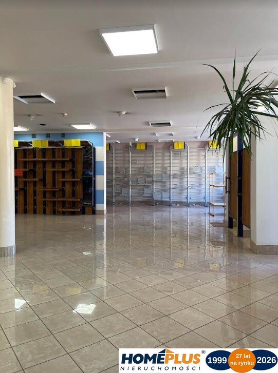 Lokal o powierzchni 130 m2 Centrum Wołomina.