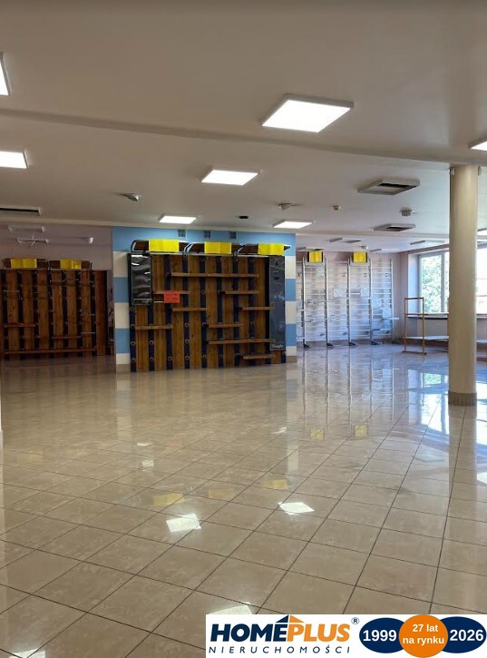 Lokal o powierzchni 230 m2 Centrum Wołomina.