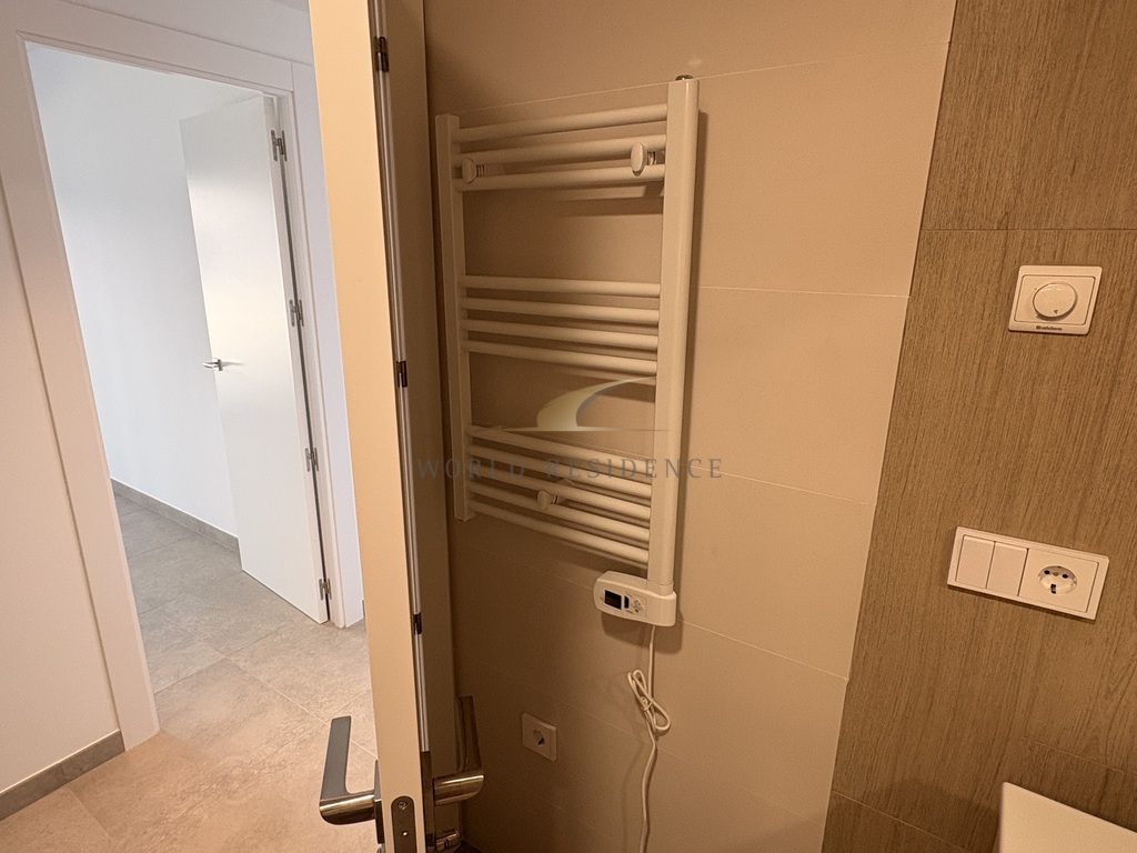 Perełka inwestycyjna - nowy z widokiem na morze