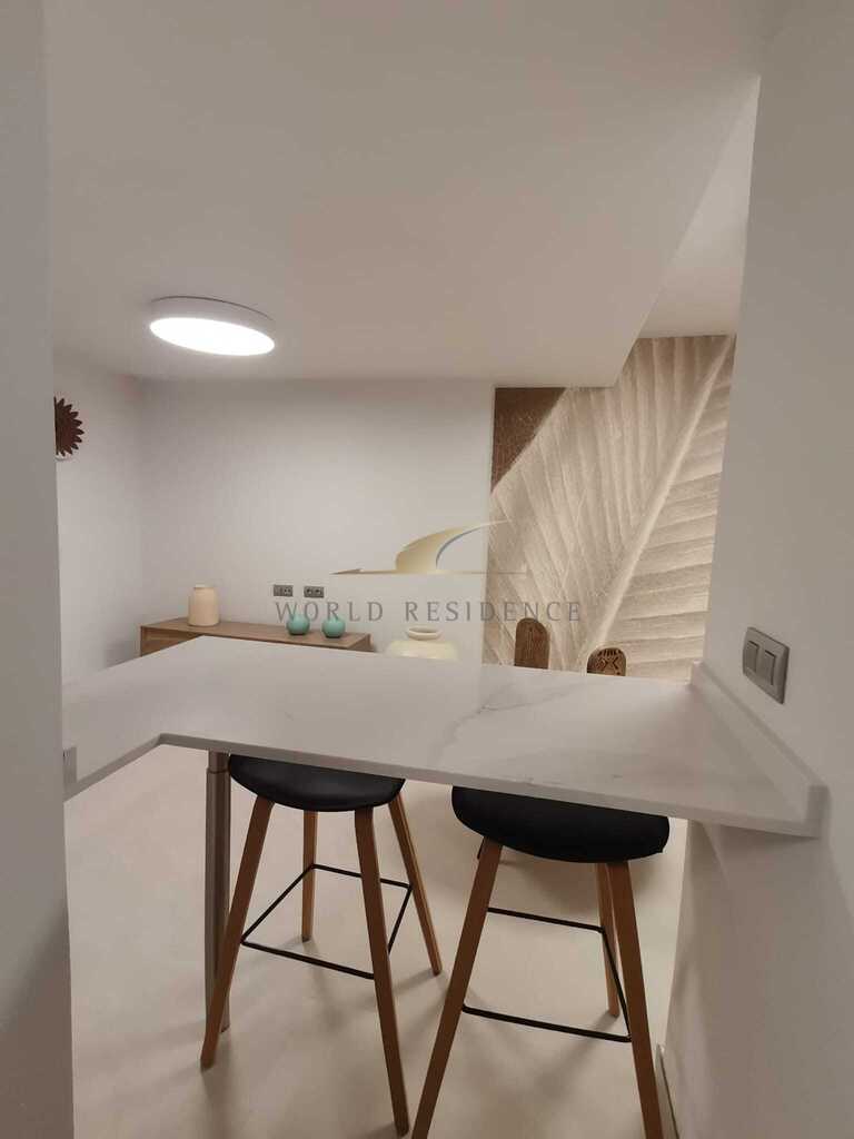 Luksusowa willa w sąsiedztwie jezior solankowych