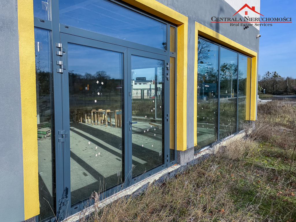 Nowy obiekt / Hala / Salon 740 m2 - Podgórz Toruń