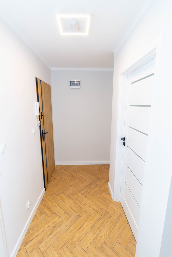 Mieszkanie po remoncie -2 pokoje-37,1m2–ul. Polna