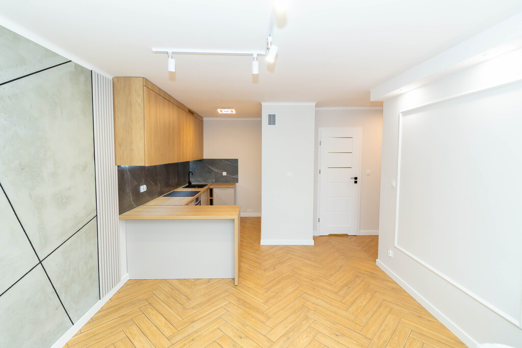 Mieszkanie po remoncie -2 pokoje-37,1m2–ul. Polna