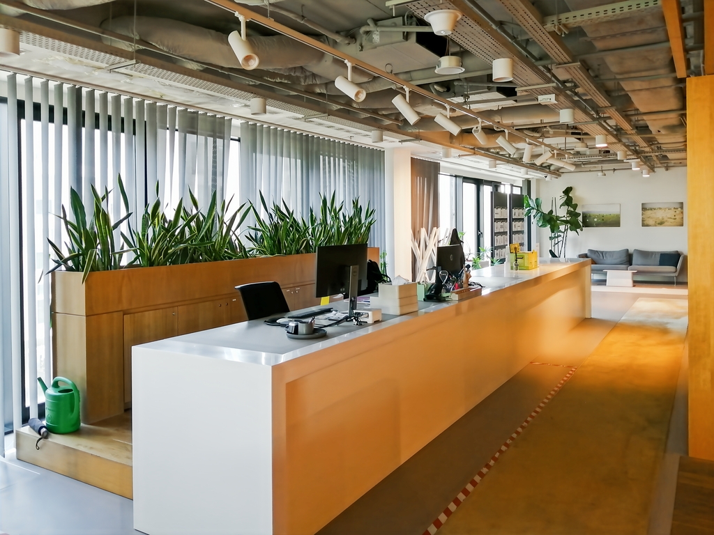 Znajdź powierzchnię biurową na planie otwartym