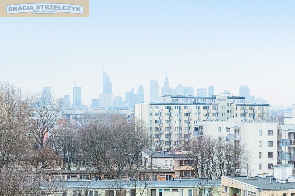 Saska Kępa, 2 pokoje. Balkon. VI piętro