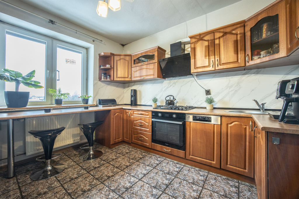 Parking i S14 pod nosem dla Twojej firmy