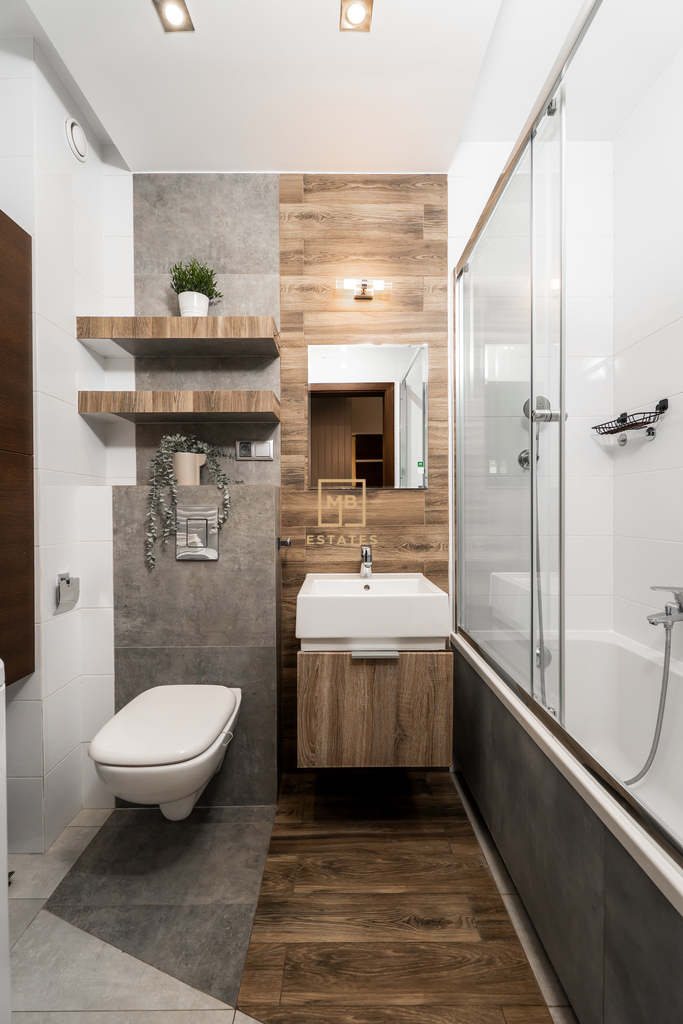 Rezerwacja - apartament z balkonem oraz parkingiem