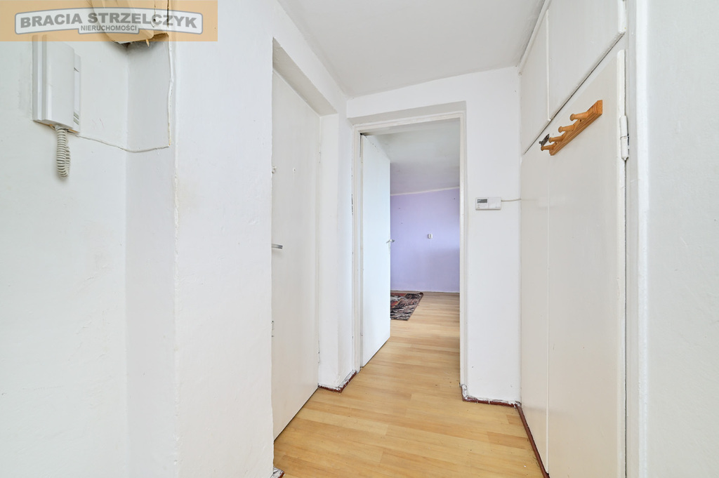 Mieszkanie-kawalerka z osobną kuchnią, 36,48 m²
