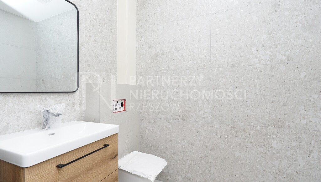 Jasionka - 4 Pokojowe Mieszkanie z Poddaszem !