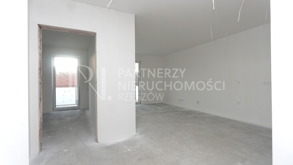 Jasionka - 4 Pokojowe Mieszkanie z Poddaszem !