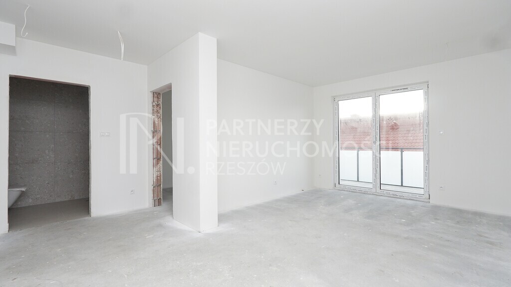 Jasionka - 4 Pokojowe Mieszkanie z Poddaszem !