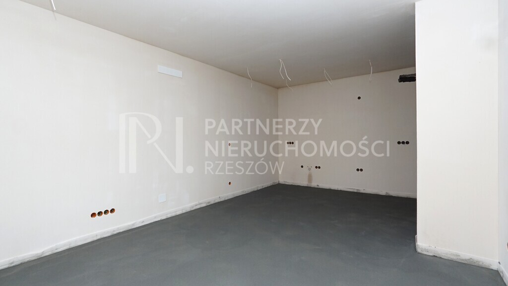 GOTOWE - 3 Pokojowe Mieszkanie z Ogródkiem