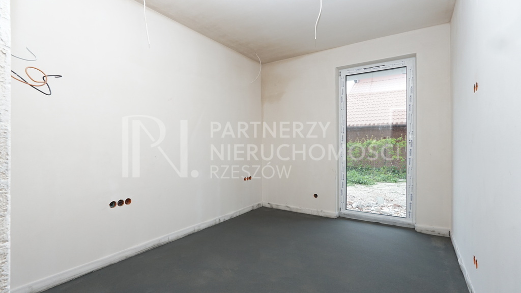 GOTOWE - 3 Pokojowe Mieszkanie z Ogródkiem