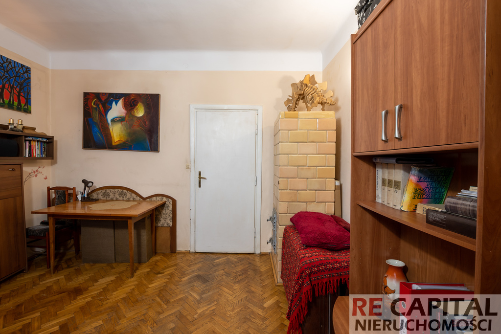Nowa cena 35m2 , zabytkowy piec Praga